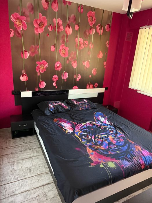 Спален комплект( легло, гардероб, скрин, 2 нощни шкафчета)