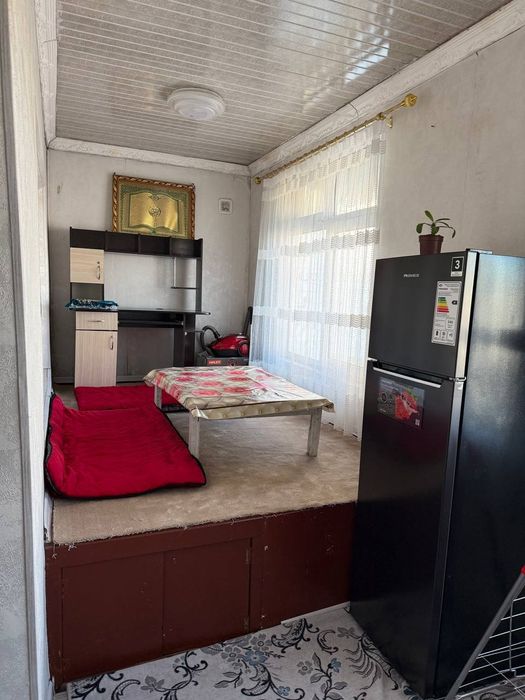 Продаётся квартира Сергелинский р-н Куйлюк массив 6 2/5/5 58м²