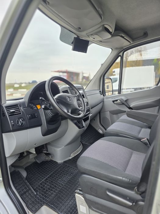 Mercedes sprinter 519 3.0 v6 518 318 319 iveco daily