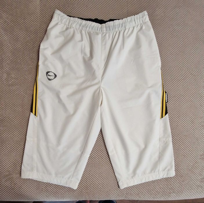 Къси панталони Nike