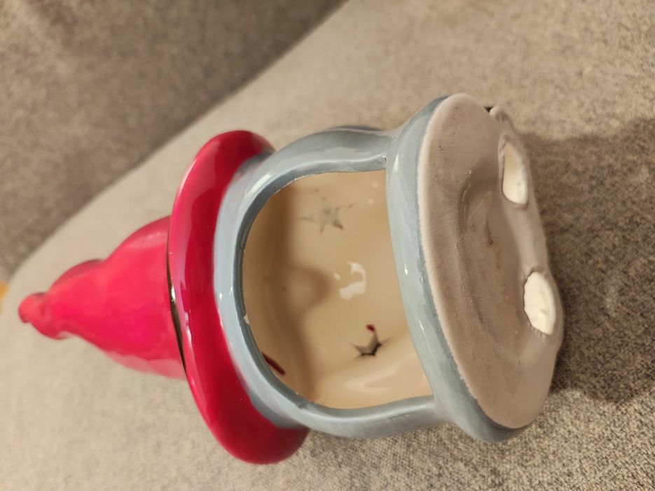 Порцеланов свещник елф/гном