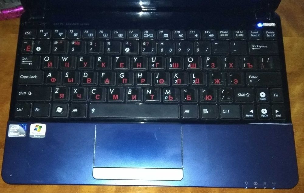 нетбук Asus Eee 1015 в подарок мышка