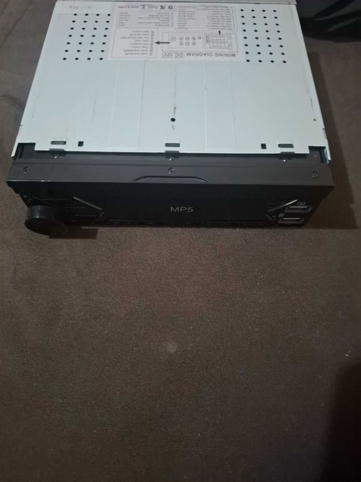 Мултимедия с разгъваем таблет