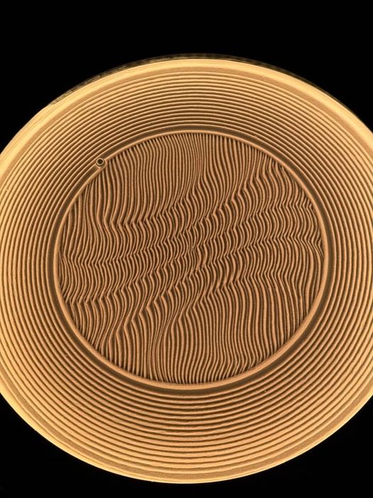 Кинетический кофейный столик