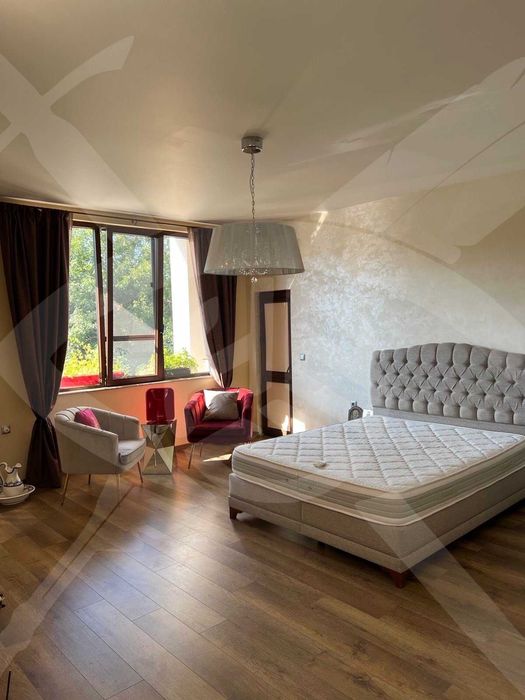 Продава се Тристаен апартамент в Бургас, Сарафово - 130 кв.м за 1600 €/кв.м - Снимка #5