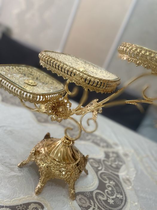 2 Конфетницы 2 штуки продам