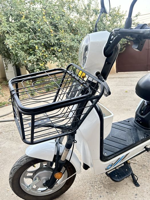 Электромопед  почти новый