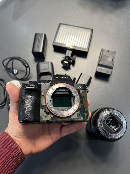 Sony alfa 7 III 24 105  tuyga tayyor kamplekt