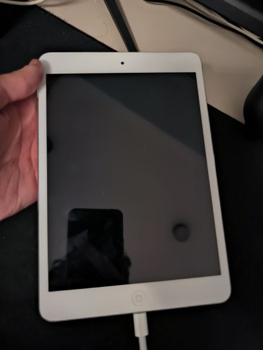 Планшет Ipad mini 1
