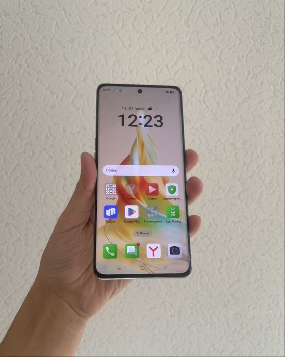 Oppo Reno 8T Телефон