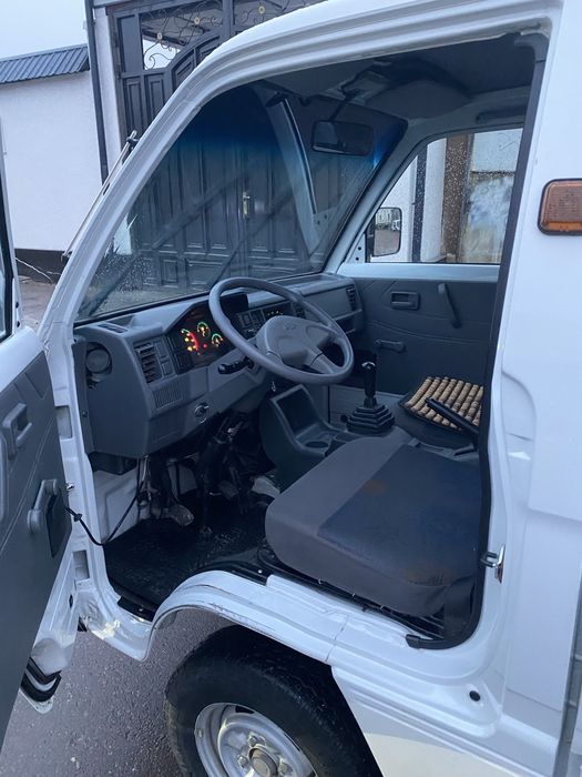 LABO SOTILADI 2024 yili 42 000 halol probeg