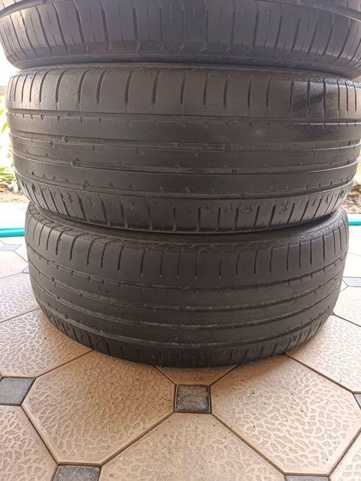 235 60 R18 Kumxo Balon Sotiladi Holati Yaxshi Ayibi Yoq