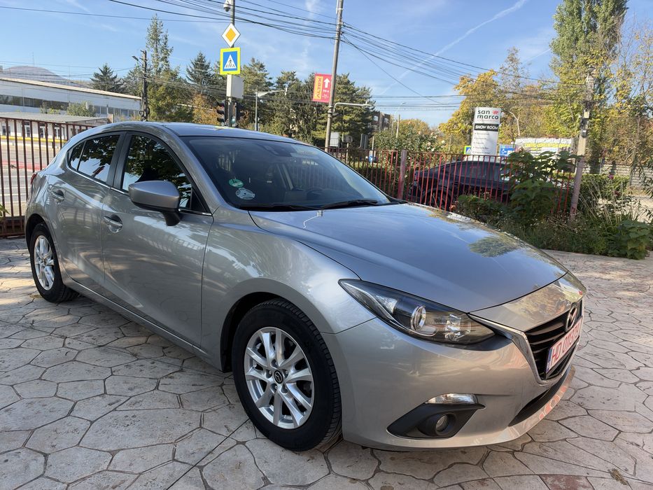 MAZDA 3 2015 — imagine 2