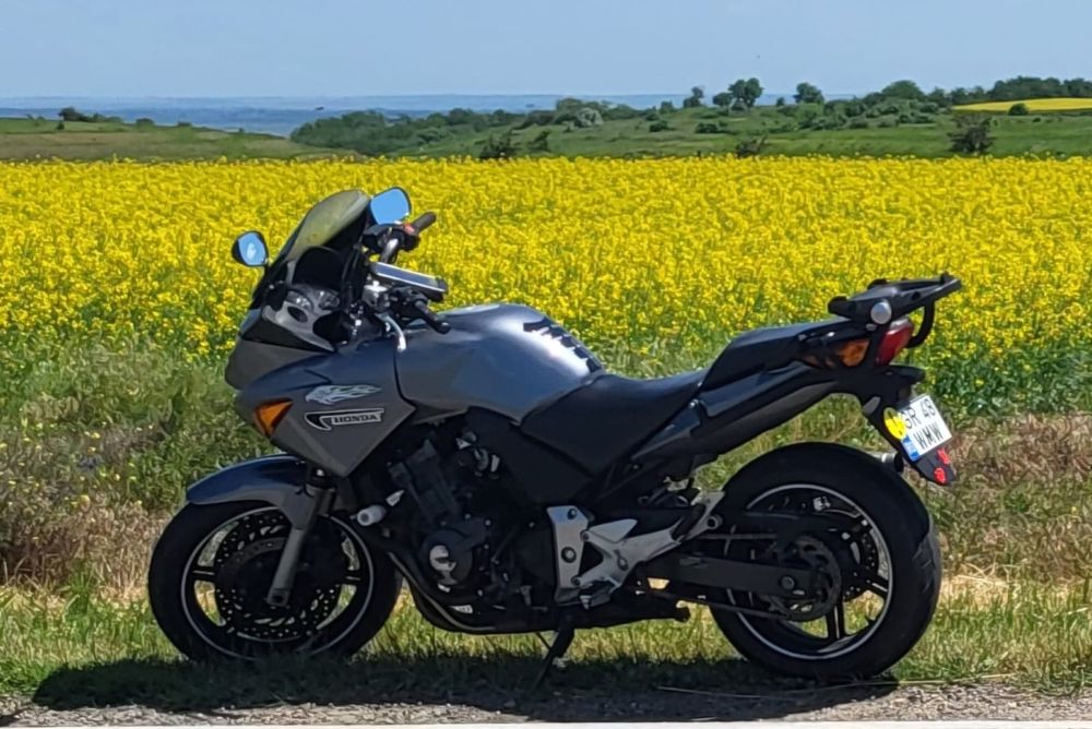 Motocicleta Honda CBF 600