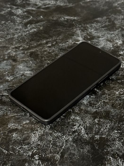 Redmi K70e  на  12+12/256GB