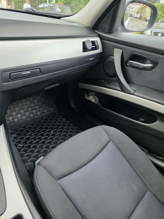 BMW 3 Series 2010 — imagine 3