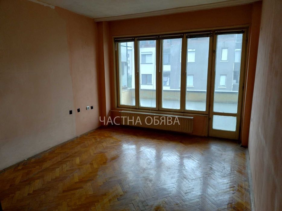 Продава се Четиристаен апартамент в Стара Загора, Център - 92 кв.м за 1077 €/кв.м - Снимка #1
