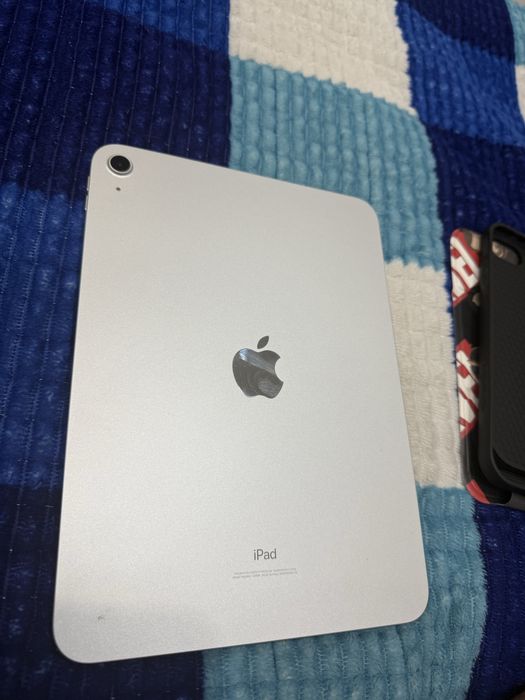 Продам ipad 2022