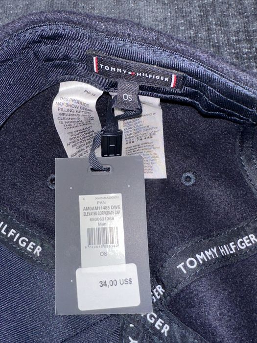 Оригинална шапка Tommy Hilfiger