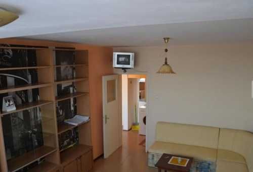 Дава се под наем Двустаен апартамент в Бургас, Изгрев - 90 кв.м за 459 € - Снимка #2