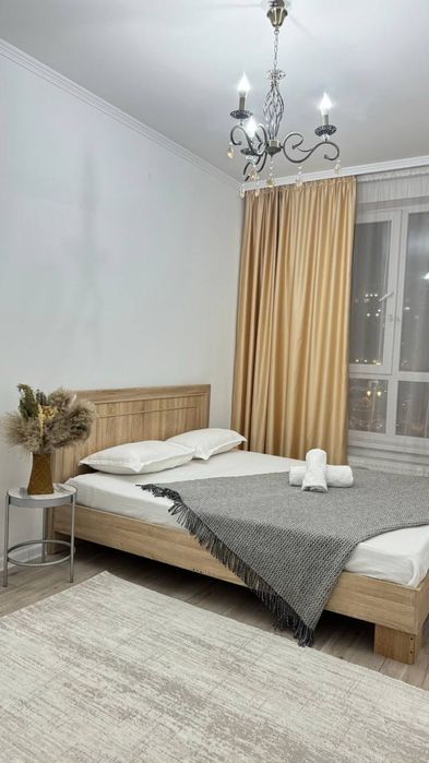 Сдаю посуточно 2 ком квартиру в районе аэпорта