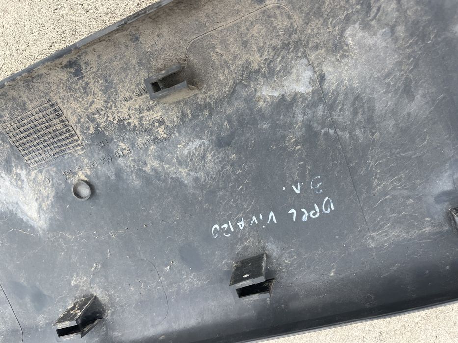 Лайсна задна лява Opel Vivaro,Renault Trafik