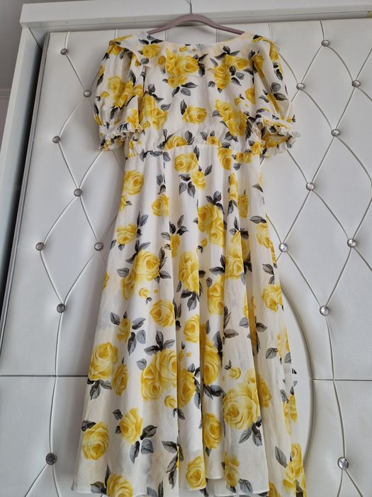 Rochie vaporoasa poema