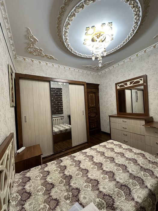 Сдается квартира 4комнатная своя  район яшнабад около паркенский базар