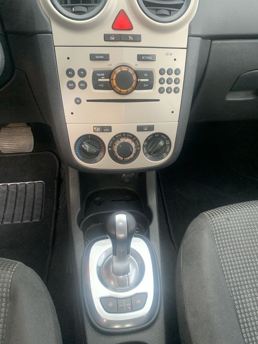 Opel corsa automata Pret Fix 10000 ron