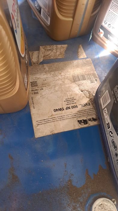 Продам маторное масло ELF