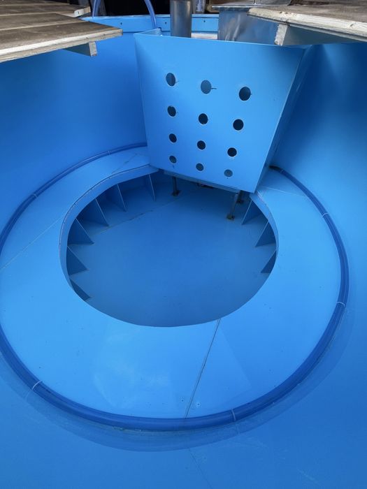 Ciubăr jacuzzi din fibra