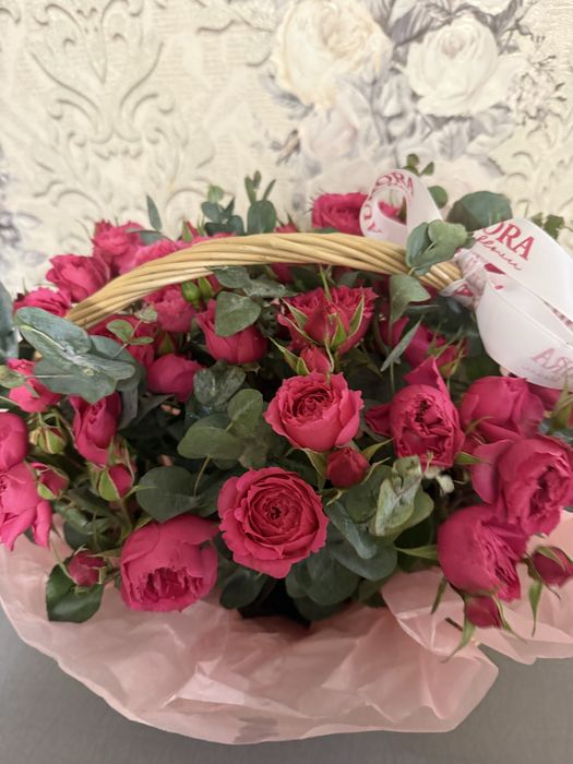 Продам букет кустовых роз