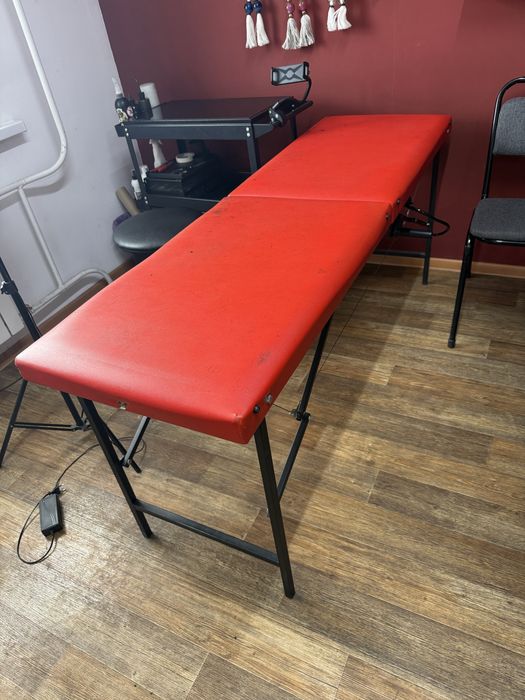 Кушетка для салона красоты