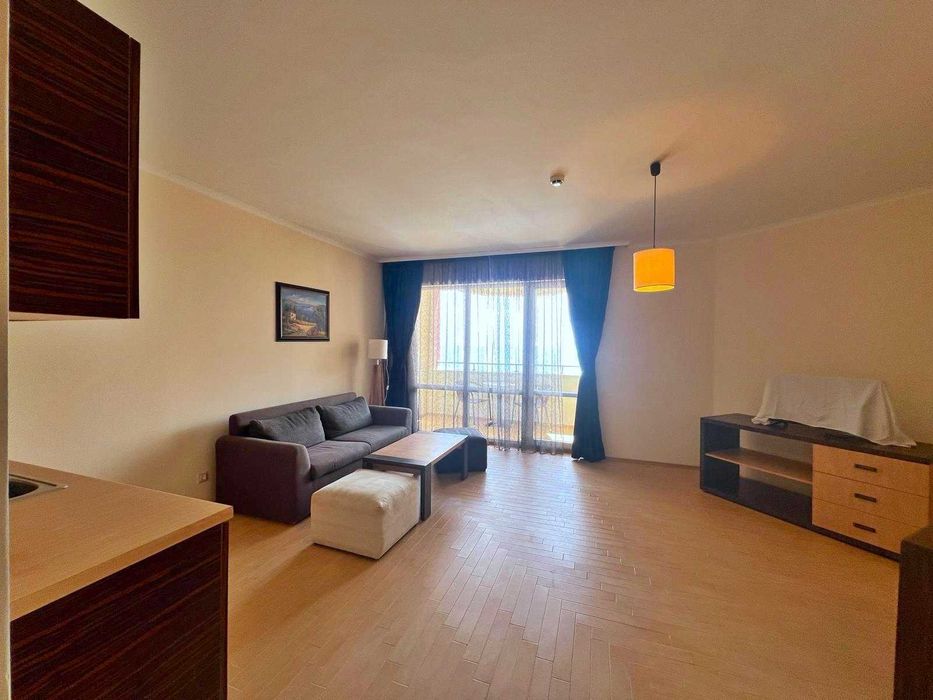 Продава се Двустаен апартамент в к.к. Слънчев бряг - 82 кв.м за 1025 €/кв.м - Снимка #3