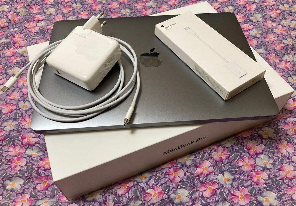 Apple Macbook pro 13, 2017