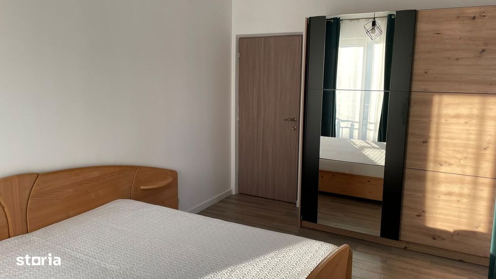 Inchiriez apartament zona Parc Armatura