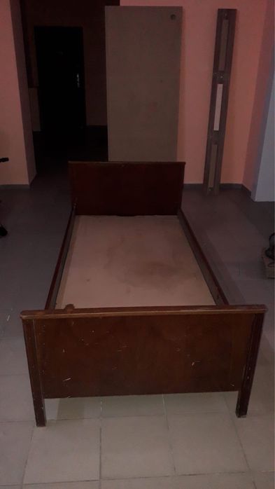 Продам кровати в хорошем слстоянии