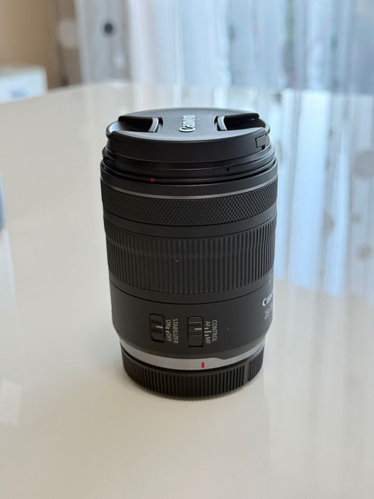 Обектив Canon RF 28-70mm f/2.8 IS STM в гаранция