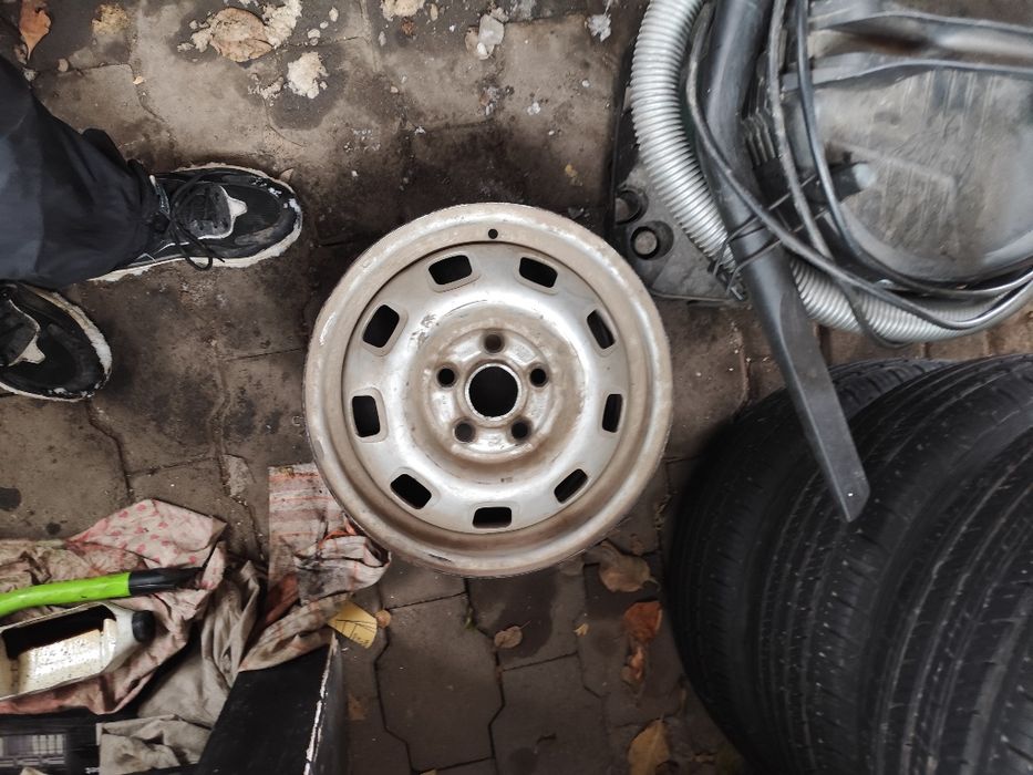 Диск r15 Фольксваген