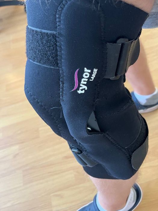 Ортеза за коляно Tynor – размер L (Large)