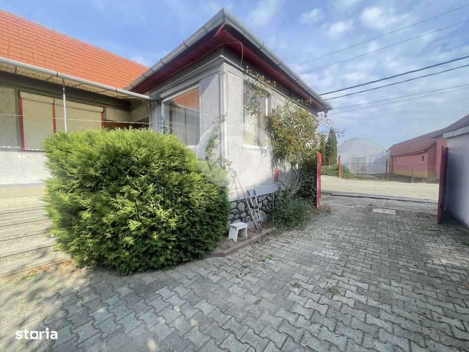 Casa individuala cu 4 camere si teren de 1163 mp – Seica Mare, Sibiu