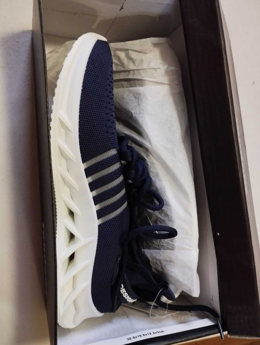 Чисто нови обувки