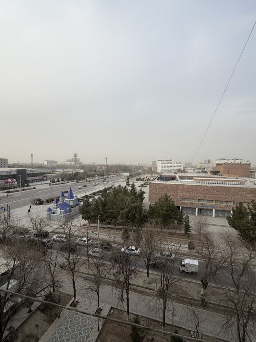 Kvartira sotiladi Vasxod