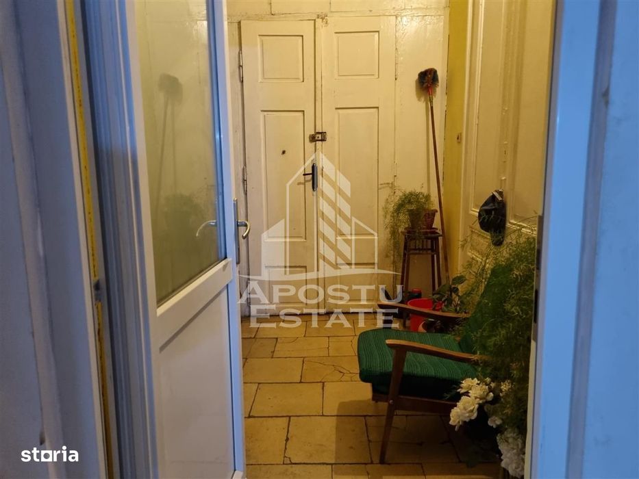 Apartament cu 4 camere de inchiriat, Ultraentral, Timisoara