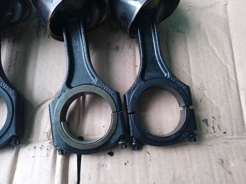 Биела Мерцедес ом651 биели 4 броя