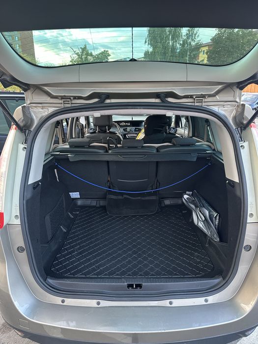 Renault Grand Scenic 3 2012