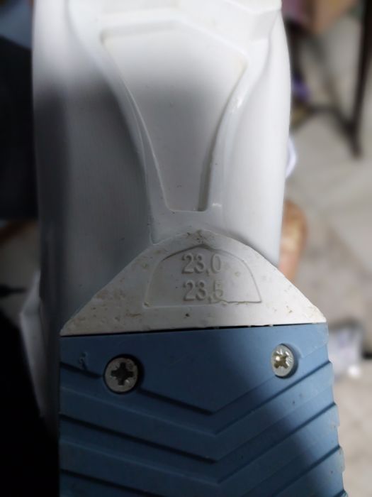 Clăpar Atomic mărime 36 _37