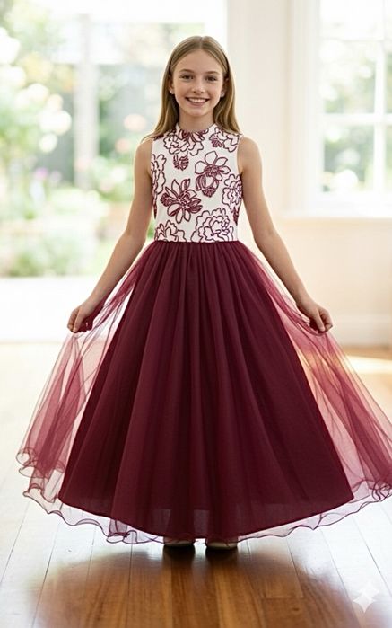 Красное ( бордовое) платье на 1-3,5-8 лет