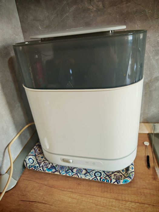 Sterilizator biberoane