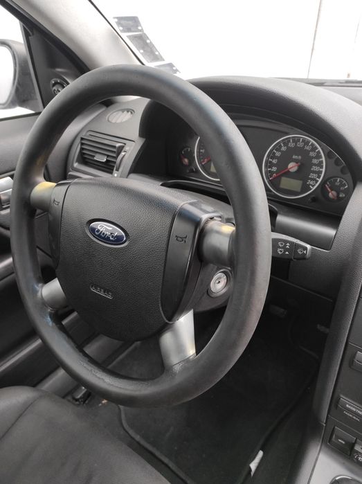 Продавам на части FORD MONDEO 2.0 i 145 к.с.